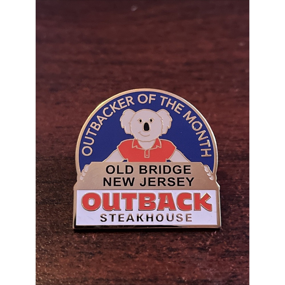 Outback Steakhouse‎ Outbacker Of The Month Old Bridge New Jersey Lapel Hat Pin